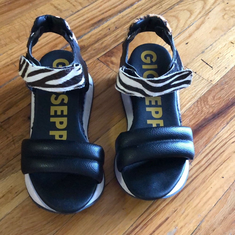 Gioseppo platform sandals